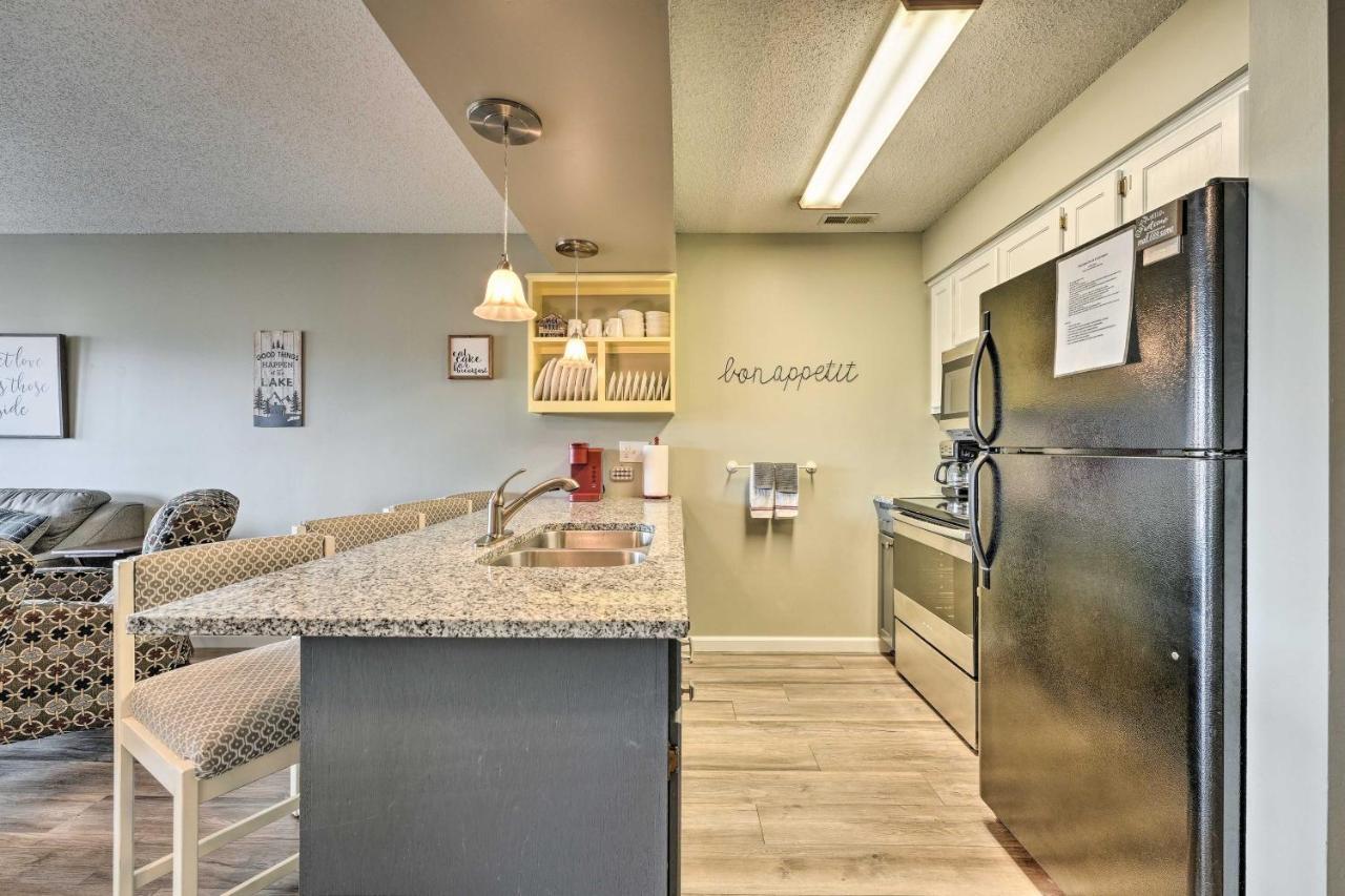 Inviting Branson West Condo With Pool Access Exterior photo