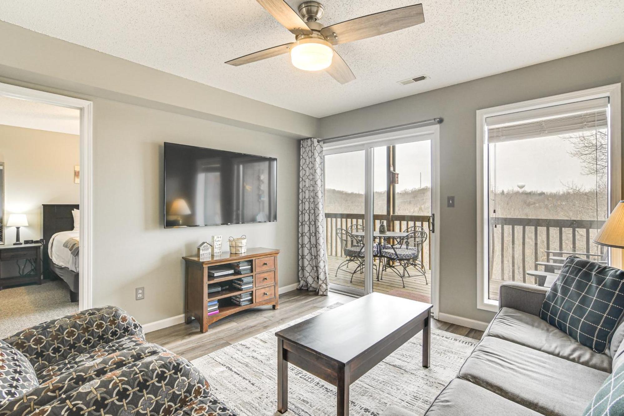 Inviting Branson West Condo With Pool Access Exterior photo