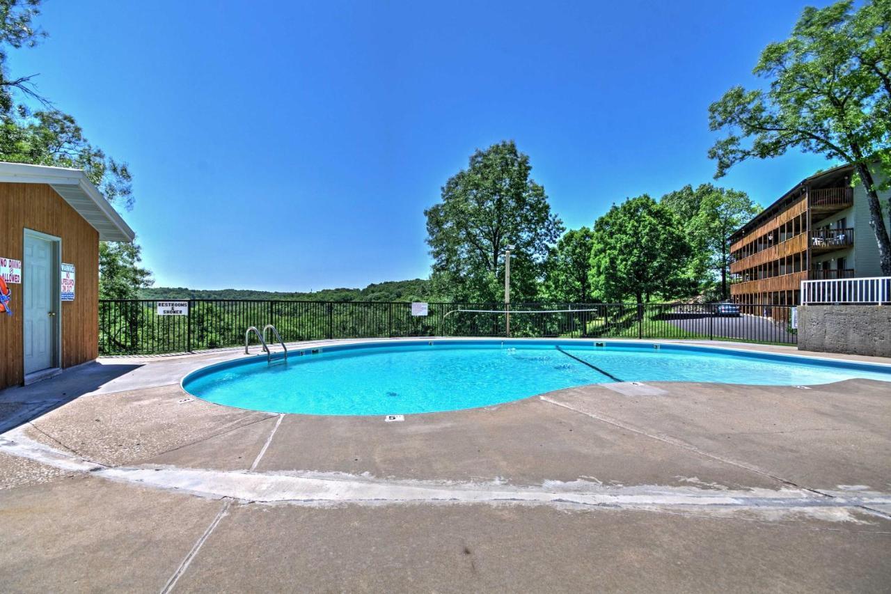 Inviting Branson West Condo With Pool Access Exterior photo